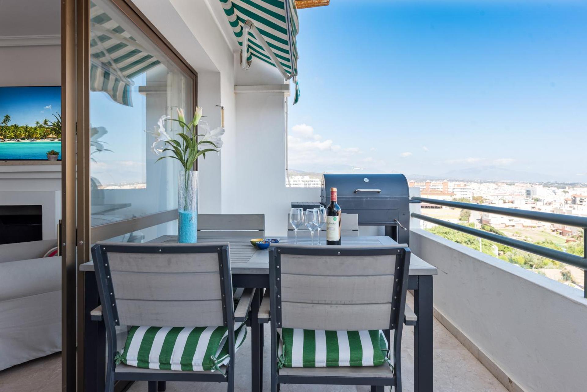Lovely Penthouse Near Estepona Marina By Costarentals - Ref M15 Exterior photo